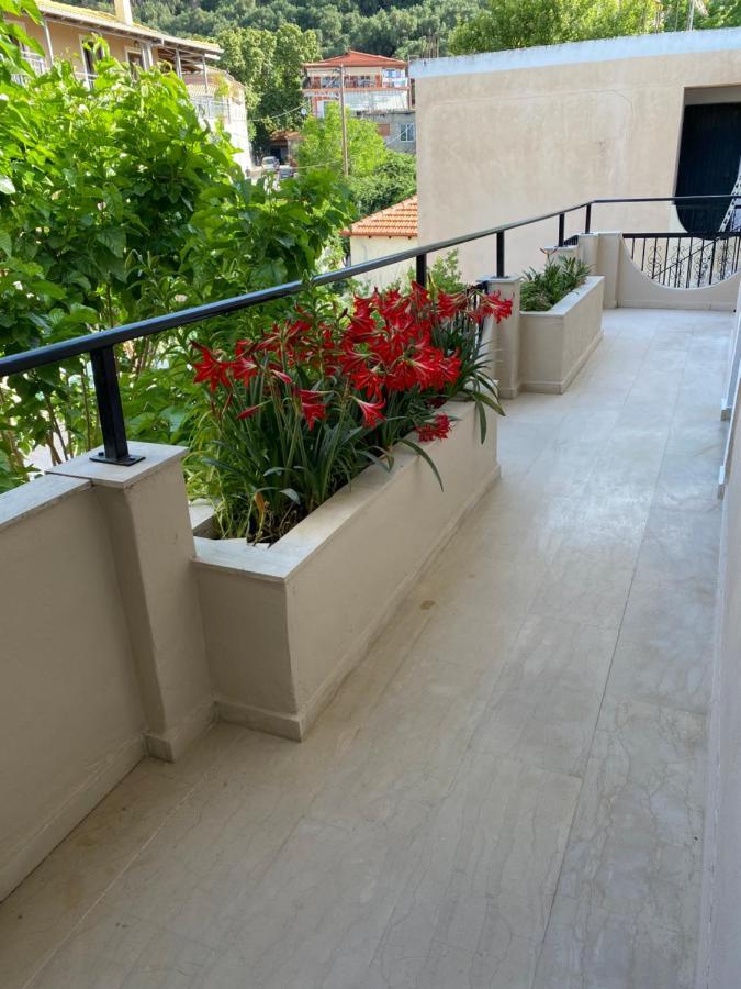 Libera Private Rooms Parga Exteriér fotografie
