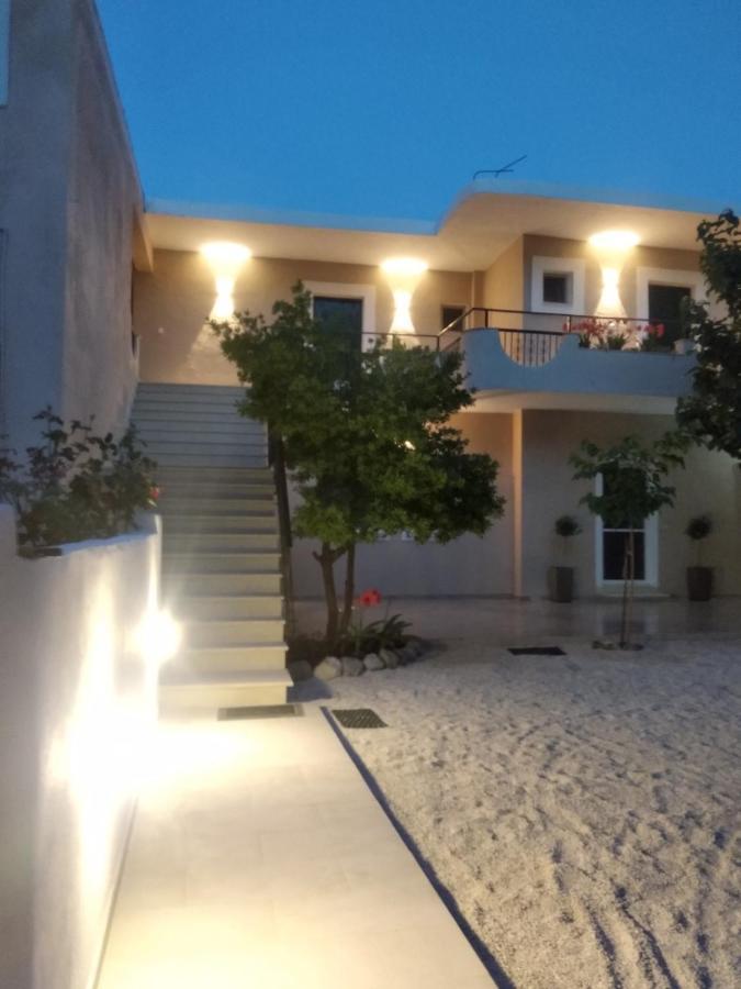 Libera Private Rooms Parga Exteriér fotografie
